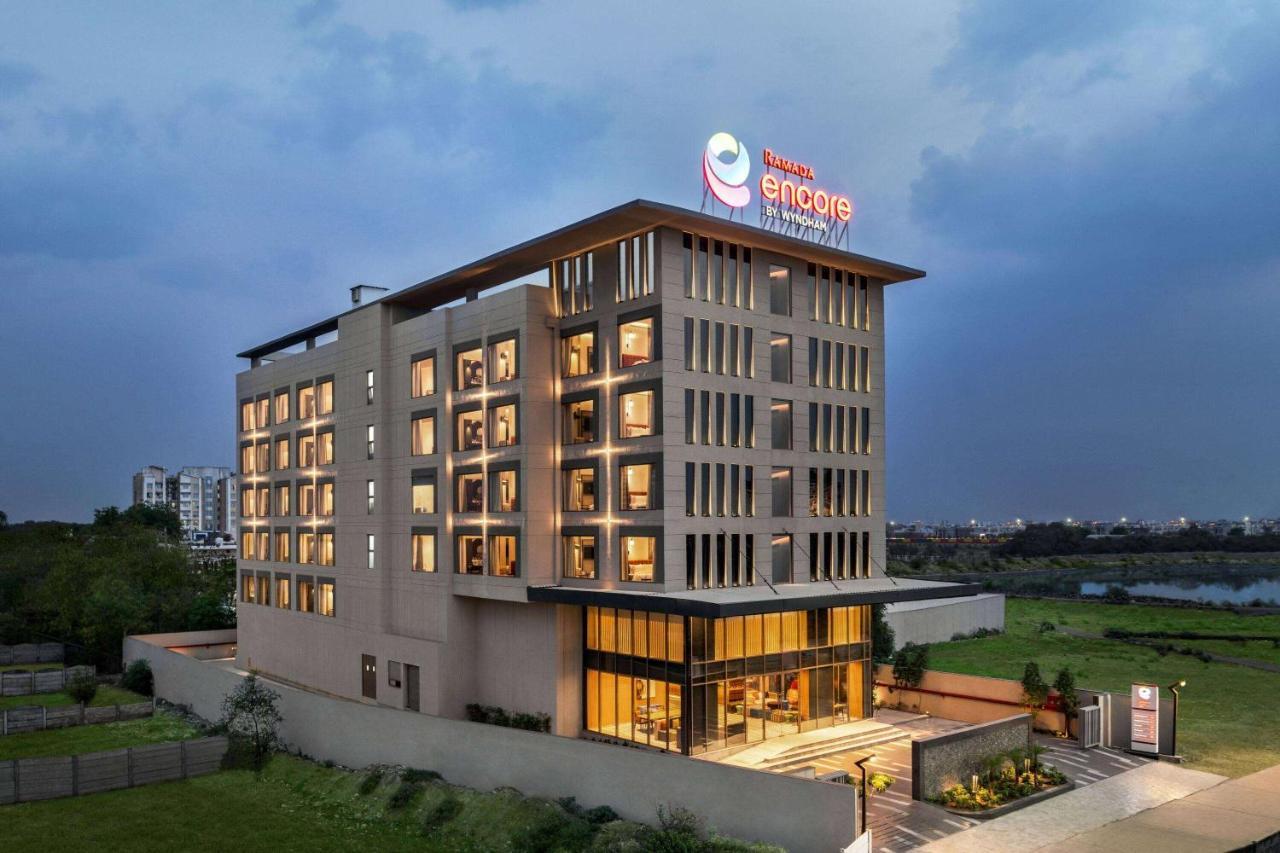 Ramada Encore By Wyndham Indore Nipania Exteriér fotografie