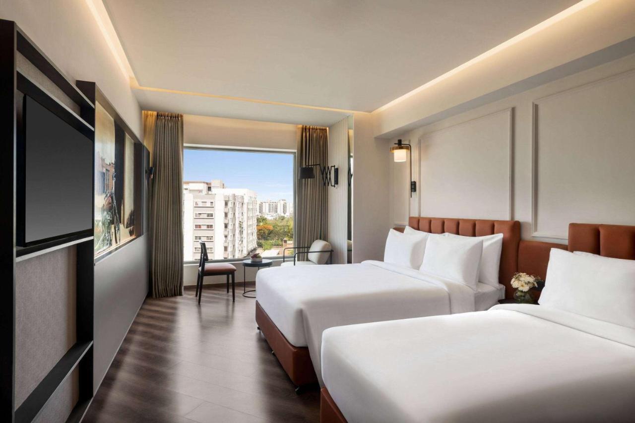 Ramada Encore By Wyndham Indore Nipania Exteriér fotografie